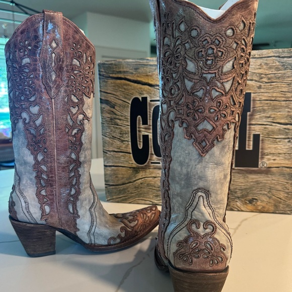 Ladies Corral Western Cowboy Boot - Picture 2 of 6